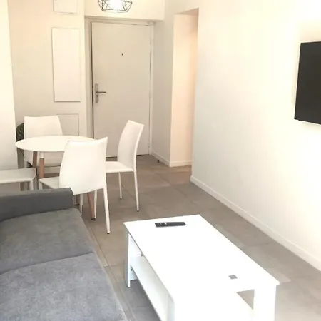 Apartament Baie Des Anges Proche 102